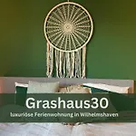 Grashaus30 - Die Luxurioese Ferienwohnung In Whv